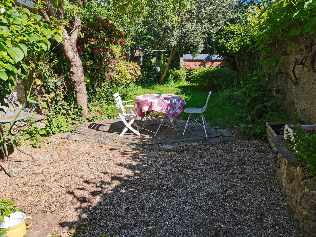 Mignon appartement sous les toits Guéméné-sur-Scorff Extérieur photo